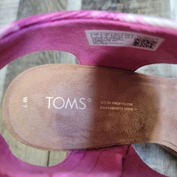 New Toms Fushsia Rose Majorca Cut Out Sandals Size 7 - Picture 4 of 8